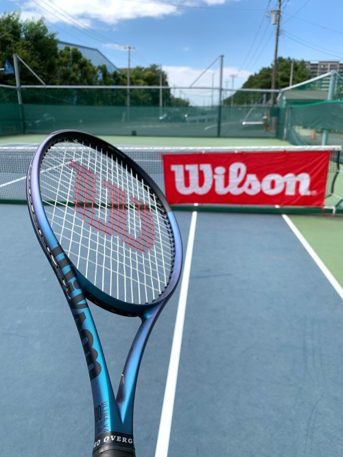 【Wilson】ULTRA108 V4の魅力に迫る40’s ラボシリーズです♪【テニス用品に関するブログ＠テニスショップLAFINO 冨貴塚 裕太】