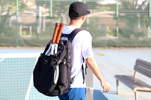 【blueeq】ハイブリッドシリーズを手掛ける島崎さんから改めて「ハイブリッドバックパック」の詳細をご紹介いただきました！【テニス用品に関するブログ＠テニスショップLAFINO 冨貴塚 裕太】